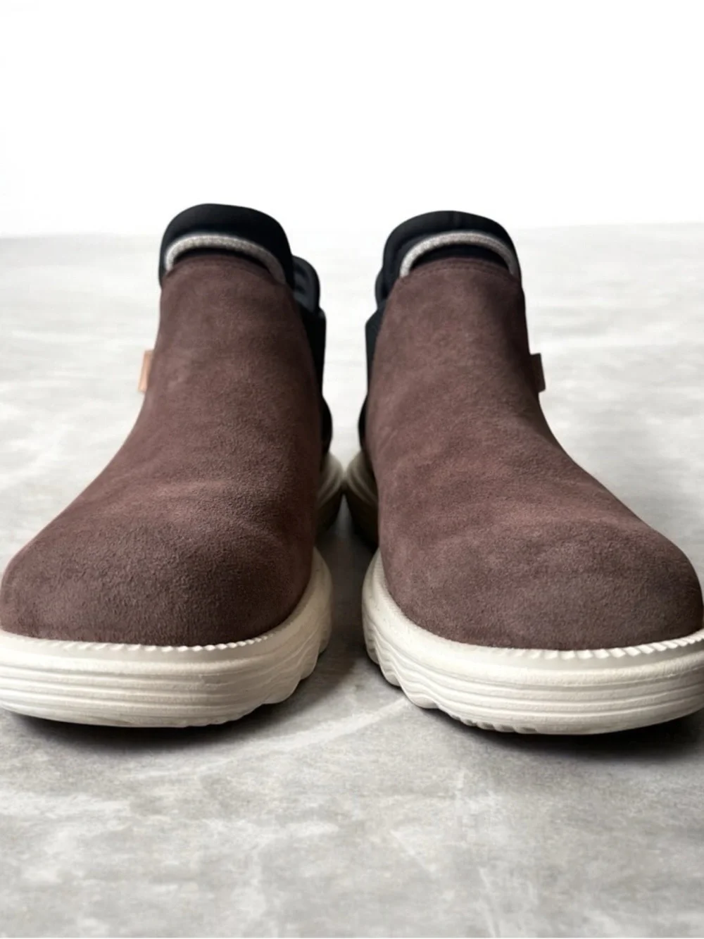 Hey Dude Wm Sz 7 Branson Suede Boot Easy Slip On in Coffee Brown